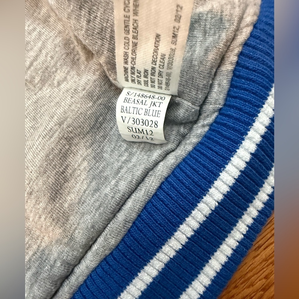 BabyGap Varsity Beach Jacket 2012 - Picture 4 of 4